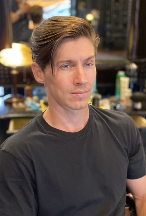Classic side-part men's cut by PRK Hair Salon